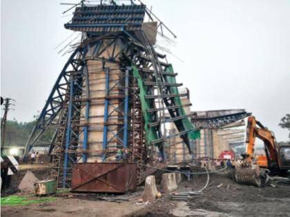 Part of the Jasai flyover collapsed; Death of a worker in an incident near Uran pdc | जासई उड्डाणपुलाचा भाग कोसळला; उरणजवळील घटनेत एका कामगाराचा मृत्यू; तर सहा जखमी