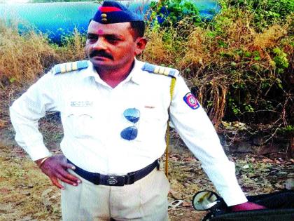 Wake up to administration after victim of police personnel | पोलीस कर्मचाऱ्याचा बळी गेल्यावर प्रशासनाला जाग