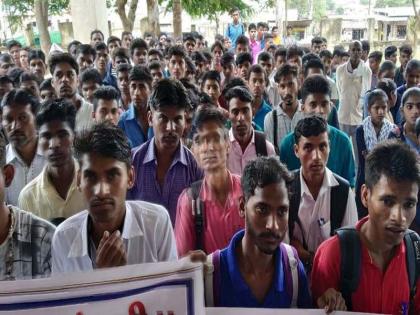 Morcha in Dhadgaon | विद्यार्थी मृत्यूप्रकरणी धडगावात मोर्चा Morcha in Dhadgaon | विद्यार्थी मृत्यूप्रकरणी धडगावात मोर्चा