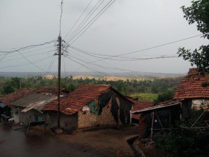 Wonderful sport of nature in wool rain! | CoronaVirus Lockdown : घरात बंदिस्त लोकांना दिसला ऊन-पावसाचा अनोखा चमत्कार