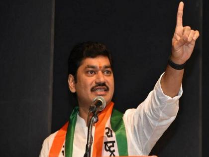 BJP will have to take 10 births to break NCP-Dhananjay Munde | राष्ट्रवादी काँग्रेस फोडायला BJP ला १० जन्म घ्यावे लागतील- धनंजय मुंडे