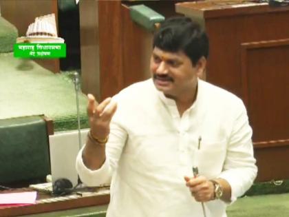 NCP Dhananjay Munde slams Eknath Shinde Devendra Fadnavis led Government presented Maharashtra Budget through Shayari | Dhananjay Munde, Maharashtra Budget: "इत्र से कपड़ों को महकाना कोई बड़ी बात नहीं है, मज़ा तो तब है जब..."