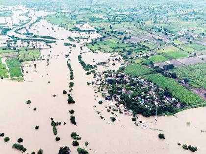 Dharashiva floods; Villages surrounded by floodwaters, animals drowned in the mud, helicopter rescue | धाराशिवला जलप्रलय; पुराने वेढली गावे, जनावरे दावणीतच बुडून ठार, हेलिकॉप्टरने रेस्क्यू