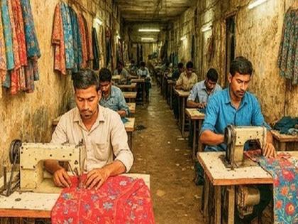 तुमचे फॅशन डिझायनर इथे गाळताहेत घाम... - Marathi News | Your fashion designers are sweating it out here... | Latest News at Lokmat.com तुमचे फॅशन डिझायनर इथे गाळताहेत घाम... - Marathi News | Your fashion designers are sweating it out here... | Latest News at Lokmat.com