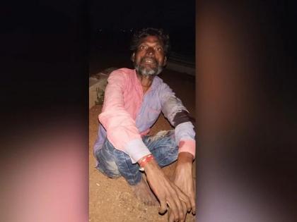 man alive even after 3 train pass over him | अंगावरुन तीन ट्रेन जाऊनही वाचला; पोलीस येताच 'पापा आ गये' म्हणत उठला!