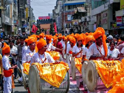 The procession is getting longer by 29 to 30 hours; we should start new routes, demand the mandals | Pune Ganpati Visarjan: मिरवणूक २९ ते ३० तास लांबत चाललीये; आपण नवे मार्ग सुरू करावेत, मंडळांची मागणी