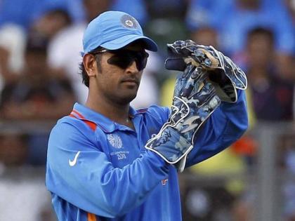 Asia Cup 2018: All the captains should get admission in Mahendra Singh Dhoni's 'DRS' class | Asia Cup 2018: धोनीच्या 'DRS' क्लासमध्ये सर्व कर्णधारांनी अॅडमिशन घ्यायला हवे, आकाश चोप्रा