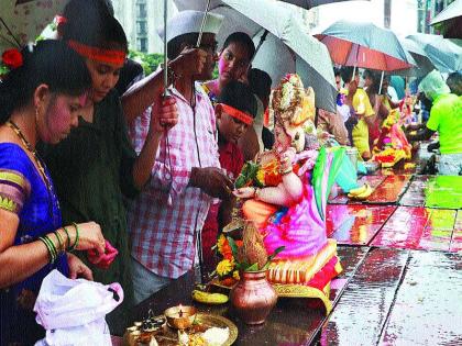 The alarm of 'Ganpati Bappa Moraya' in the district | जिल्ह्यात ‘गणपती बाप्पा मोरया’चा गजर