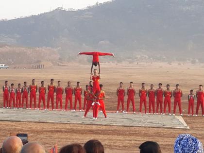 Divers hit by eight thousand feet; The 98th anniversary celebrations of Bombay Sappers in Dighi | आठ हजार फुटांवरून डायव्हर्सनी मारल्या उड्या; बाँम्बे सॅपर्सचा दिघीत १९८वा वर्धापनदिन सोहळा