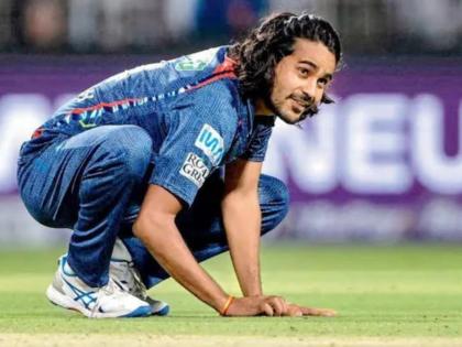DPL 2025: IPL sensation Digvesh Rathi sledging goes wrong; gets slammed by batter, Video Goes Viral | Digvesh Rathi: अनेकदा दंड ठोठावूनही दिग्वेश राठीमध्ये बदल झालाच नाही, आता काय केलं? पाहा