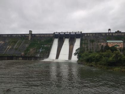 Dimbhe Dam 96 percent full, release of water from the dam; Citizens urged to take care | डिंभे धरण ९६ टक्के भरले, धरणातून पाण्याचा विसर्ग; नागरिकांना काळजी घेण्याचे आवाहन