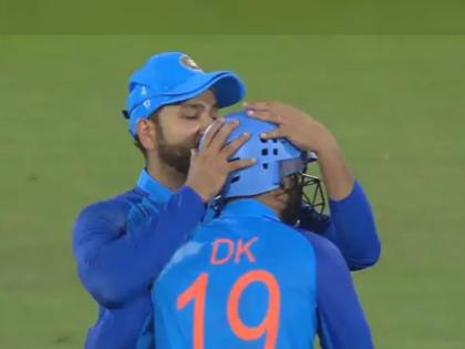 Dinesh Karthik praised rohit Sharma by writing a post on social media | तो माझ्या पाठिशी खंबीरपणे उभा राहिला... ! दिनेश कार्तिकचे रोहित शर्मासाठी भावनिक पत्र...