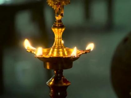 Ashadha Amavasya 2021: Information about how to worship lamps on Ashadha Amavasya! | Ashadha Amavasya 2021 : आषाढ अमावस्येला दिव्यांची पूजा कशी करावी, याचा शास्त्रशुद्ध विधी!