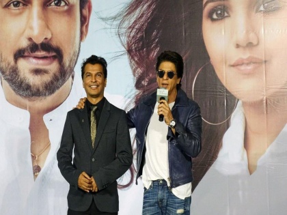 SRK launches the trailer Of Marathi film Smile Please | Trailer: 'किंग खान' शाहरुखही म्हणतोय 'स्माईल प्लीज' !