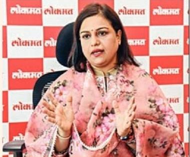 dr divya rane said proved himself in one year as a representative of the people | लोकप्रतिनिधी म्हणून स्वत:ला एका वर्षात कष्टाने सिद्ध केले: डॉ. दिव्या राणे