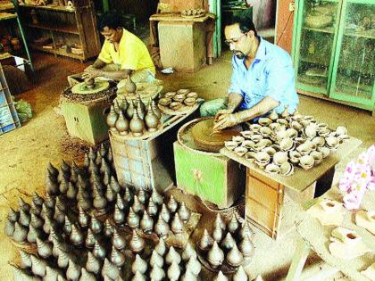 The traditional parrot, Magic Lamp choice | पारंपरिक पणत्या, मॅजिक लॅम्पला पसंती