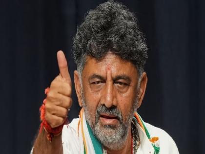 Karnataka Election: 'Make me Chief Minister for the first two-and-a-half years'; DK Shivakumar's refusal to take the post of Deputy Chief Minister | Karnataka Elction: 'पहिले अडीच वर्ष मला मुख्यमंत्री करा'; उपमुख्यमंत्रिपद घेण्यास डीके शिवकुमार यांचा नकार