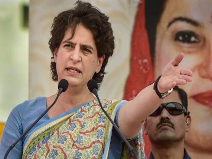 Priyanka Gandhi has criticized the BJP government | कांद्यांच्या किमतीमुळे फक्त अडते झाले श्रीमंत: प्रियांका गांधी