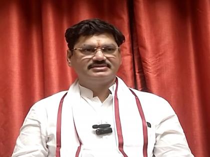 Dhananjay Munde's reaction to the statement made by Bhagwan Gad Namdev Shastri Maharaj | माझ्यावरील संकट आजचं नाही तर गेले ५३ दिवस...; धनंजय मुंडेंनी स्पष्ट सांगितले Dhananjay Munde's reaction to the statement made by Bhagwan Gad Namdev Shastri Maharaj | माझ्यावरील संकट आजचं नाही तर गेले ५३ दिवस...; धनंजय मुंडेंनी स्पष्ट सांगितले