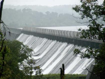 The highest water reserves in the lakes as compared to the previous two years | तलावांमध्ये मागच्या दोन वर्षांच्या तुलनेत सर्वाधिक जलसाठा