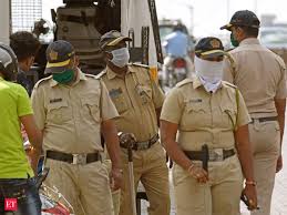 Coronavirus: 12 cops infected with JJ Marg police station pda | Coronavirus : जे जे मार्ग पोलीस ठाण्याला कोरोनाचा विळखा, १२ पोलिसांना लागण 