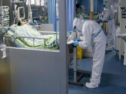 Coronavirus : The doctor is currently on the 'frontfoot' to prevent the outbreak corona virus! | Coronavirus : कोरोना विषाणूचा उद्रेक रोखण्यासाठी सध्या डॉक्टरच ‘फ्रंटफूट’वर! Coronavirus : The doctor is currently on the 'frontfoot' to prevent the outbreak corona virus! | Coronavirus : कोरोना विषाणूचा उद्रेक रोखण्यासाठी सध्या डॉक्टरच ‘फ्रंटफूट’वर!