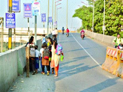 Just like the traffic planning! | वाहतूक नियोजनाच्या नुसत्या बाताच सुरू!