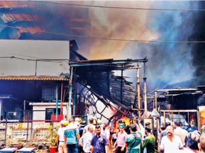 Dombivali MIDC Blast: Fire outbreak in MIDC, panic among citizens | पुन्हा डोंबिवली..! एमआयडीसीत अग्नितांडव, नागरिकांमध्ये घबराट