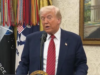 Operation Sindoor Pakistan Air strike: Now both of them should stop; Donald Trump offers to mediate between India and Pakistan again | आता दोघांनीही थांबावे; डोनाल्ड ट्रम्प यांची भारत-पाकिस्तानमध्ये पुन्हा मध्यस्थीची ऑफर Operation Sindoor Pakistan Air strike: Now both of them should stop; Donald Trump offers to mediate between India and Pakistan again | आता दोघांनीही थांबावे; डोनाल्ड ट्रम्प यांची भारत-पाकिस्तानमध्ये पुन्हा मध्यस्थीची ऑफर