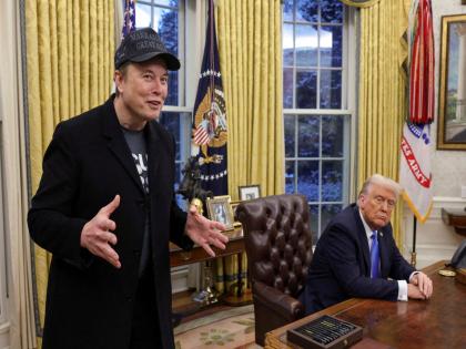 Without me, Donald Trump would have lost the election; Elon Musk target Trump | मी नसतो तर डोनाल्ड ट्रम्प निवडणुकीत हरले असते; एलन मस्क यांनी पुन्हा साधला निशाणा Without me, Donald Trump would have lost the election; Elon Musk target Trump | मी नसतो तर डोनाल्ड ट्रम्प निवडणुकीत हरले असते; एलन मस्क यांनी पुन्हा साधला निशाणा