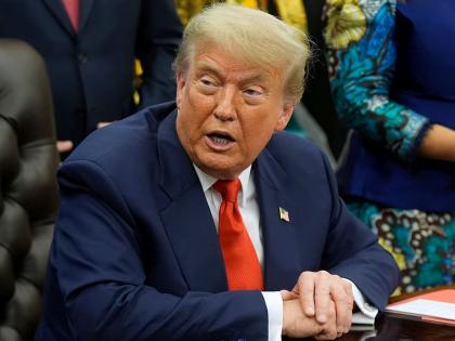 America president donald trump again bursts tariff bomb These 6 countries including Iraq and the Philippines will be hit | ट्रम्प यांनी पुन्हा फोडला टॅरिफ बॉम्ब...! इराक, फिलिपिन्ससह 'या' 6 देशांना बसणार फटका America president donald trump again bursts tariff bomb These 6 countries including Iraq and the Philippines will be hit | ट्रम्प यांनी पुन्हा फोडला टॅरिफ बॉम्ब...! इराक, फिलिपिन्ससह 'या' 6 देशांना बसणार फटका