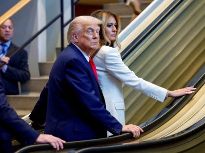 The escalator stopped while he was going up, the teleprompter broke down while he was talking; What happened to Donald Trump at the UN? | चढायला गेले एस्केलेटर बंद पडला, बोलायला गेले टेलीप्रॉम्प्टर बिघडला; UNमध्ये डोनाल्ड ट्रम्प यांच्यासोबत काय काय घडलं?