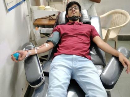 Plasma donation of 18 year old student in Nagpur | नागपुरात १८ वर्षीय विद्यार्थ्याचे प्लाझ्मादान