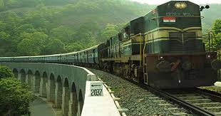 Traffic conditions due to cancellation of Shalimar Express with Gitanjali | गितांजलीसह शालीमार एक्सप्रेस रद्दमुळे प्रवाशांची हाल