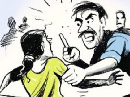 Husband establishes love affair with 'other' without paying, | बापरे! पैसे न दिल्याने पतीने प्रस्थापित केले ‘दुसरी’शी प्रेमसंबंध