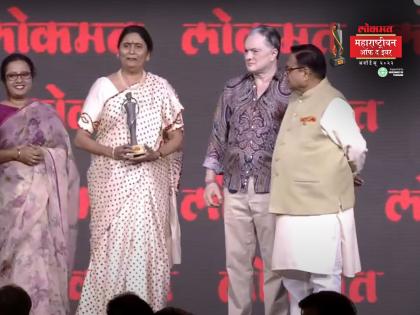 lokmat maharashtrian of the year awards 2023 awarded to dr medha samant in public social service category | LMOTY 2023: अन्नपूर्णा! डॉ. मेधा सामंत यांना 'लोकमत महाराष्ट्रीयन ऑफ द इयर' पुरस्कार प्रदान