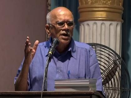 Doordarshan's first Marathi News reader Dr. Vishwas Mehendale passed away | Vishwas Mehendale : दूरदर्शनचे पहिले मराठी वृत्तनिवेदक डॉ. विश्वास मेहेंदळे यांचं निधन, वयाच्या 84 व्या वर्षी घेतला अखेरचा श्वास