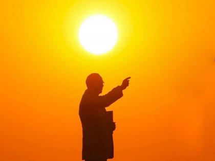 'Jab Tak Suraj Chand Rahega Baba Tera Naam Rahega..!' Naming a star by Dr. Babasaheb Ambedkar's name | ‘जब तक सूरज चाँद रहेगा बाबा तेरा नाम रहेगा!’ अवकाशातील ताऱ्याला डॉ. आंबेडकरांचे नाव