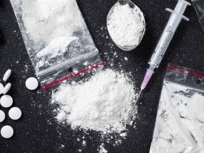 मार्कच्या घरी ‘ड्रग्ज’ डिलिव्हरी कोणी केली? क्रिप्टो करन्सीमध्येही झाला नशेचा व्यापार ! - Marathi News | Who delivered 'drugs' to Mark's house? Drug trade also took place in cryptocurrency! | Latest News at Lokmat.com