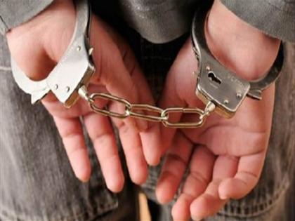 Six people arrested for selling drugs, drug stock worth Rs 54 lakh 46 thousand seized | ड्रग्ज विक्रीसाठी आलेले सहा जण अटकेत, ५४ लाख ४६ हजार रुपयांचा अमली पदार्थांचा साठा जप्त Six people arrested for selling drugs, drug stock worth Rs 54 lakh 46 thousand seized | ड्रग्ज विक्रीसाठी आलेले सहा जण अटकेत, ५४ लाख ४६ हजार रुपयांचा अमली पदार्थांचा साठा जप्त