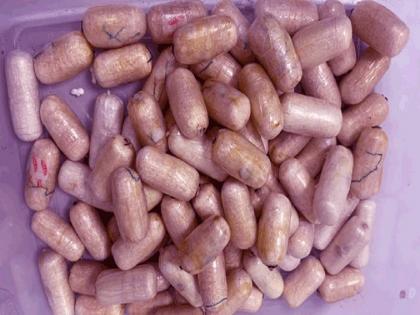 Rajasthan | Drugs News | Woman hides 88 drugs capsules in private part, Jaipur officials arrested her | Drugs Smuggling: बोंबला! महिलेने प्रायव्हेट पार्टमध्ये लपवले 6 कोटींचे ड्रग्स, अधिकारी झाले थक्क