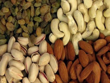 4 kg dry fruits at just Rs 399 After seeing the offer I clicked and lost two lakhs | ४ किलो ड्रायफ्रूट्स फक्त ३९९ रुपयात; ऑफर पाहून क्लिक केले अन् पावणे दोन लाख गमावले