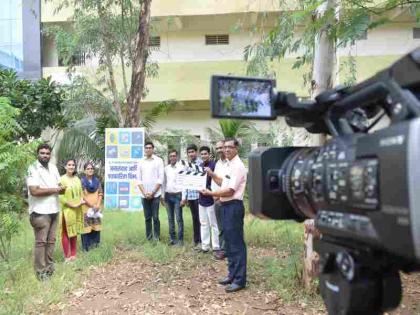 'Miniature Film' for voter awareness | मतदार जनजागृतीसाठी ‘लघुचित्रपट’