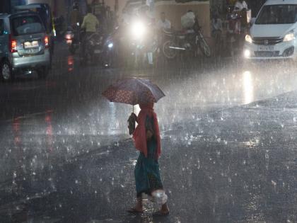 Rains will last till the end of April; The mercury fell by 8.6 degrees | एप्रिलअखेरपर्यंत राहणार पाऊस; पारा ८.६ अंशाने घसरला 