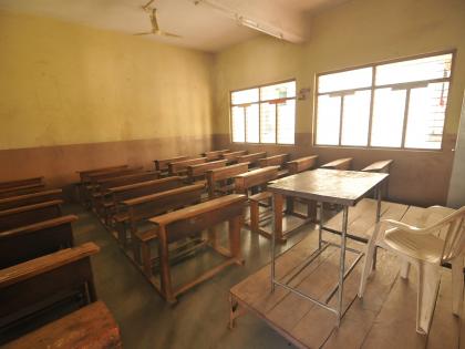 Schools from 1st to 12th standard in the sangli district are closed till 31st January | corona virus : जिल्ह्यातील पहिली ते बारावीपर्यंतच्या शाळा ३१ जानेवारीपर्यंत बंदच