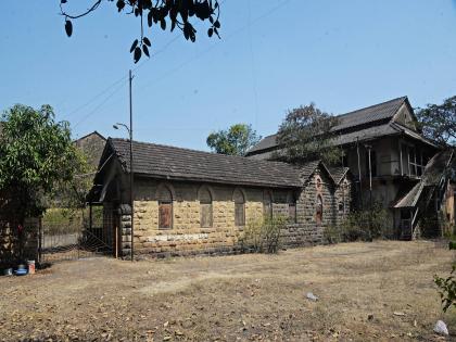 There should be a memorial of Rajaram Maharaj and Bhalji Pendharkar in the place of Jayaprabha Studio | ..तर उजाड जयप्रभा 'कात' टाकेल, राजाराम महाराज, भालजींच्या स्मारकाच्या मागणीस जोर