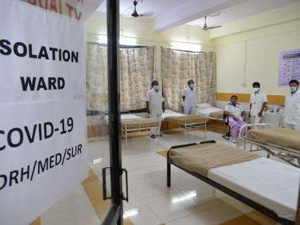 3 Isolation wards of Central Railway in Solapur; A team of 5 with two doctors on high alert | coronavirus; सोलापुरात मध्य रेल्वेचे १६ आयसोलेशन वॉर्ड; दोन डॉक्टरांसह ११ जणांची टीम हाय अलर्टवर