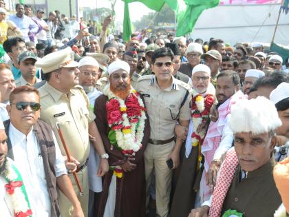  Processional massacre in the procession | जुलूस-ए-मोहम्मदीत उसळला जनसागर