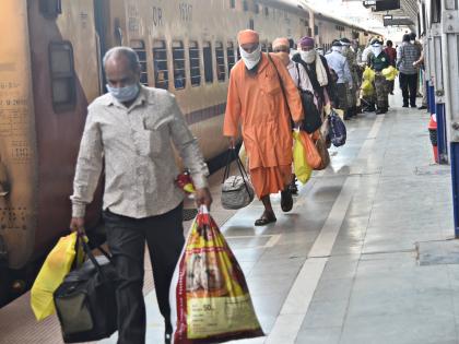 CoronaVirus Lockdown: 18272 laborers left Kolhapur today | CoronaVirus Lockdown : कोल्हापुरातून आजअखेर 18272 मजूर रवाना