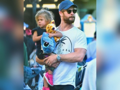 Thor mib Chris Hemsworth revealed the reason behind her daughter named India | थॉरनं का ठेवलं आपल्या मुलीचं नाव इंडिया, क्रिस हेम्सवर्थनं केला खुलासा